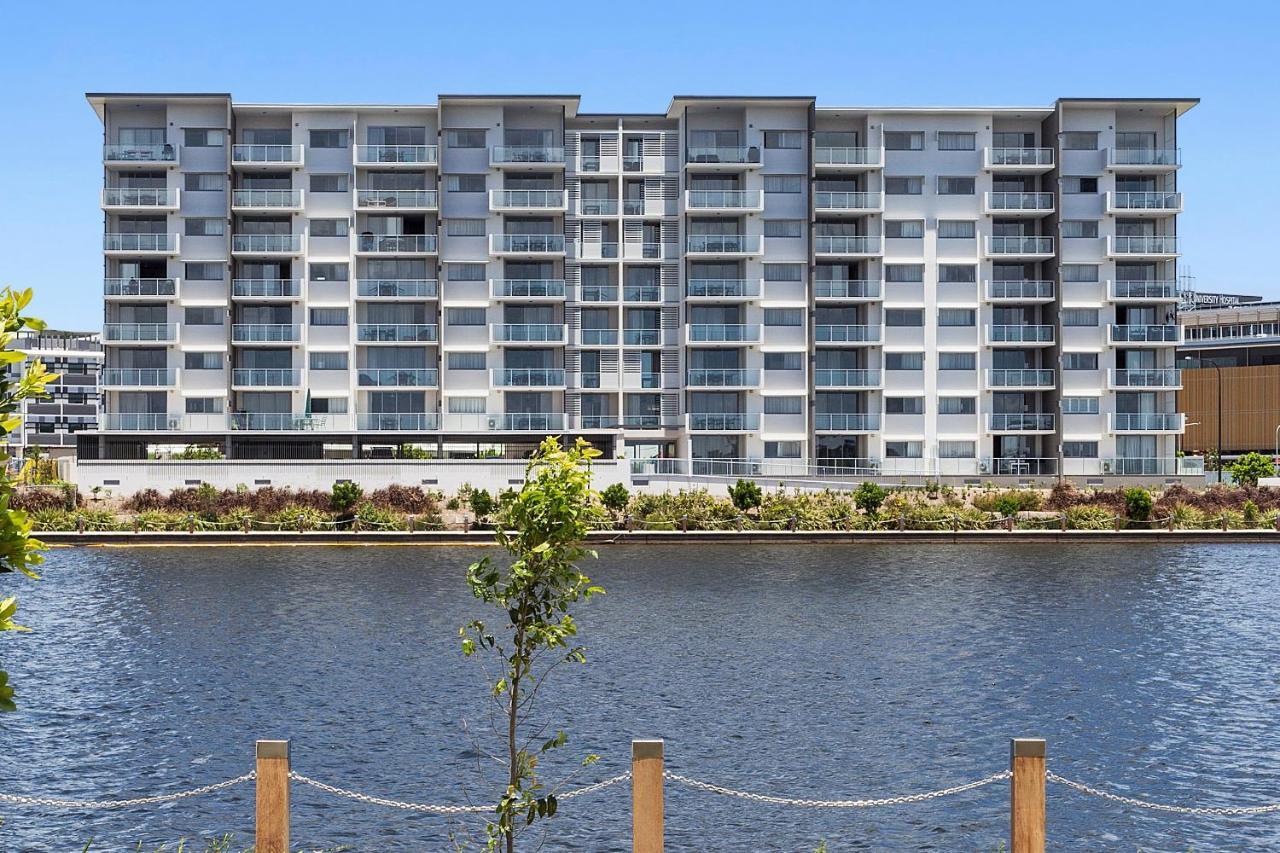 North Shore Oceanside Kawana Kawana Waters Exteriör bild